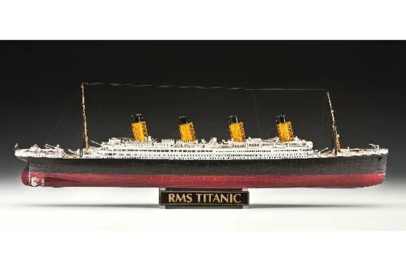 100 Years Titanic (Spec,Edition)>REVELL Online