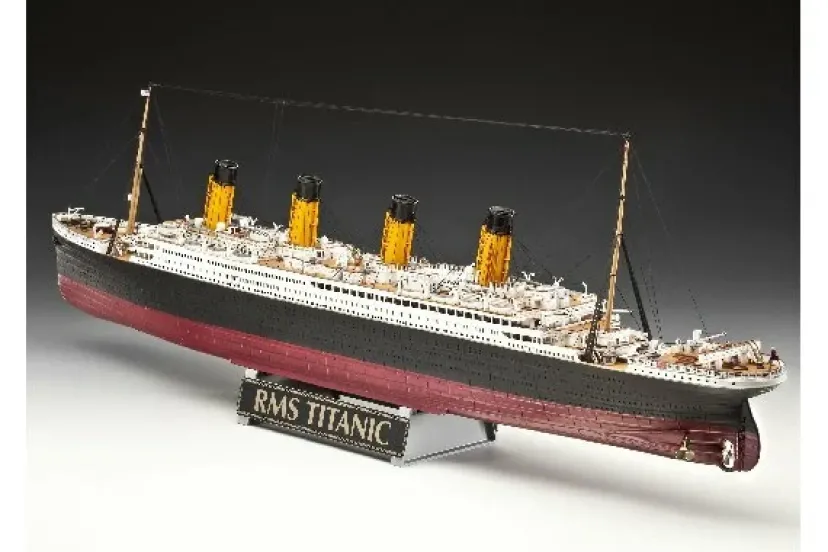 100 Years Titanic (Spec,Edition)>REVELL Online