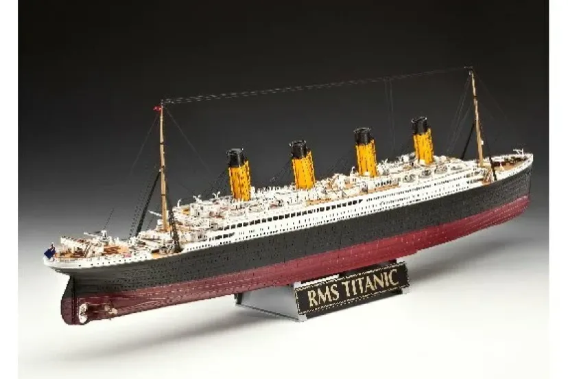 100 Years Titanic (Spec,Edition)>REVELL Online