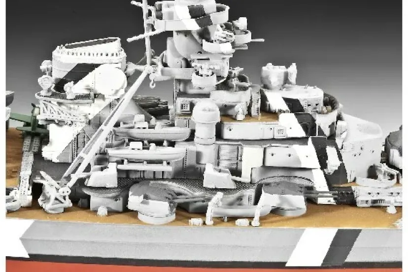 Battleship Bismarck>REVELL Clearance