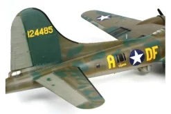 B-17F Memphis Belle><noscript><img width=