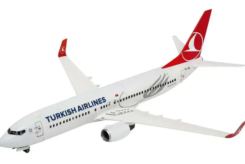 Boeing 737-800 "Turkish Airlines" 1:144>Revell Online