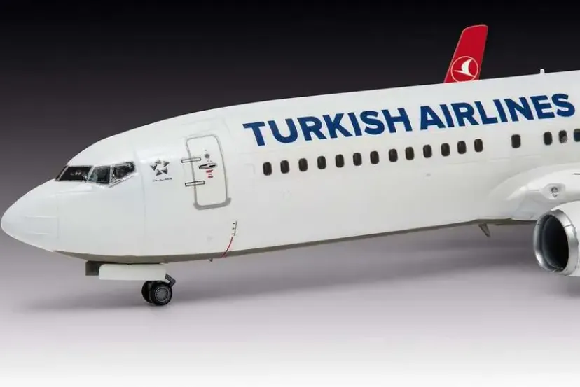 Boeing 737-800 "Turkish Airlines" 1:144>Revell Online