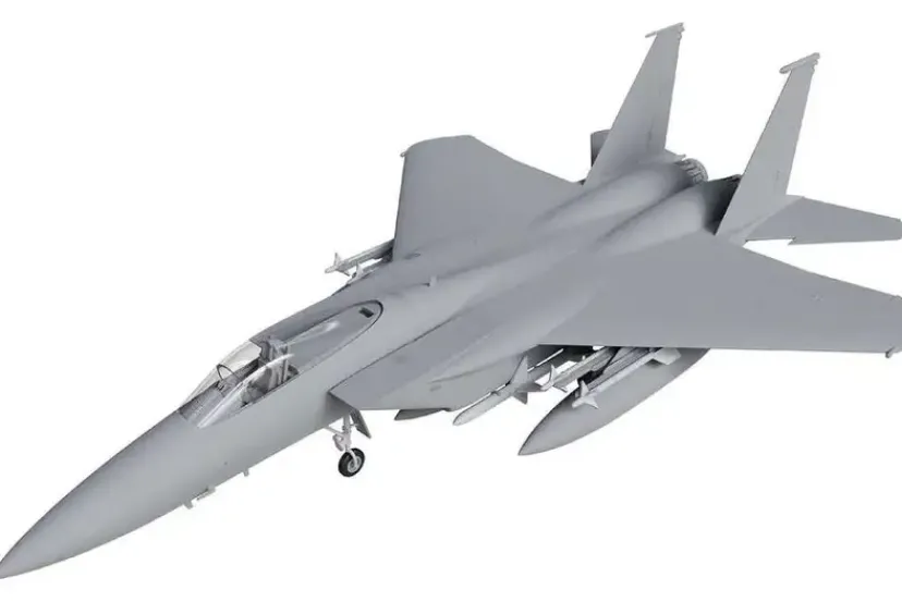 Boeing F-15C Eagle 1:72>Revell Outlet