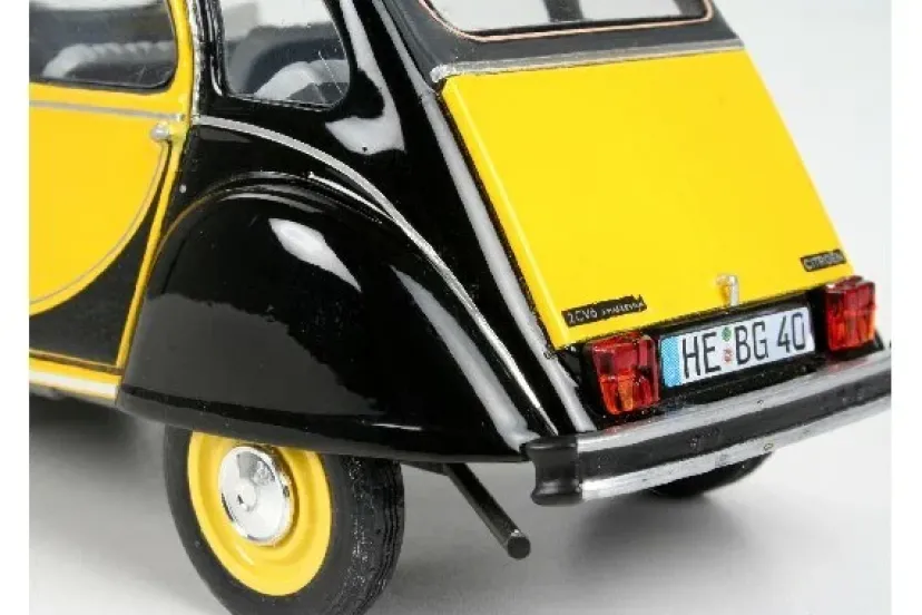 Citroen 2CV Charleston>REVELL Best