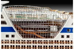 Cruiser Ship AIDA><noscript><img width=