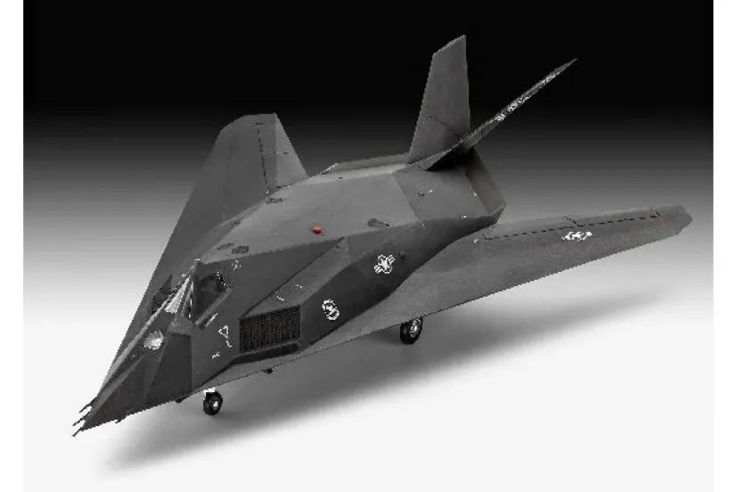 F-117A Nighthawk Stealth Fighter>REVELL Online