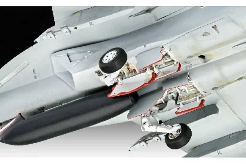 F/A-18E Super Hornet>REVELL Hot