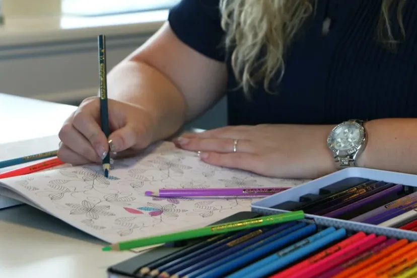 Farveblyanter m/60 stk metalæske>Graphit Stylus Best