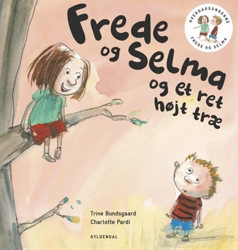 Frede og Selma 1 Frede og Selma og et ret højt træ> New