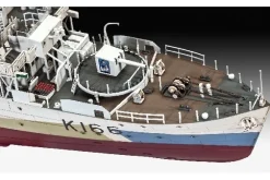 HMCS Snowberry><noscript><img width=