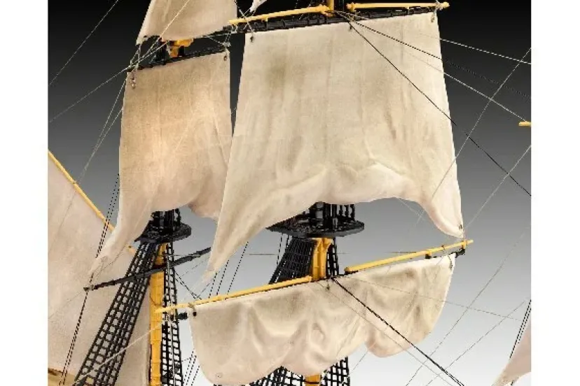 H,M,S, Victory>REVELL New