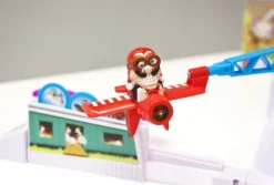 Loopin' Louie><noscript><img width=