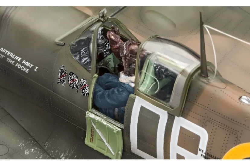 Spitfire Mk,IIAces HighIron Ma>REVELL New