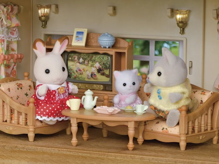 Byhus med Lys - med hemmeligt loftsrum>Sylvanian Families Sale