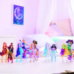 Unicorn Academy Dukke & Enhjørning ass.><noscript><img width=